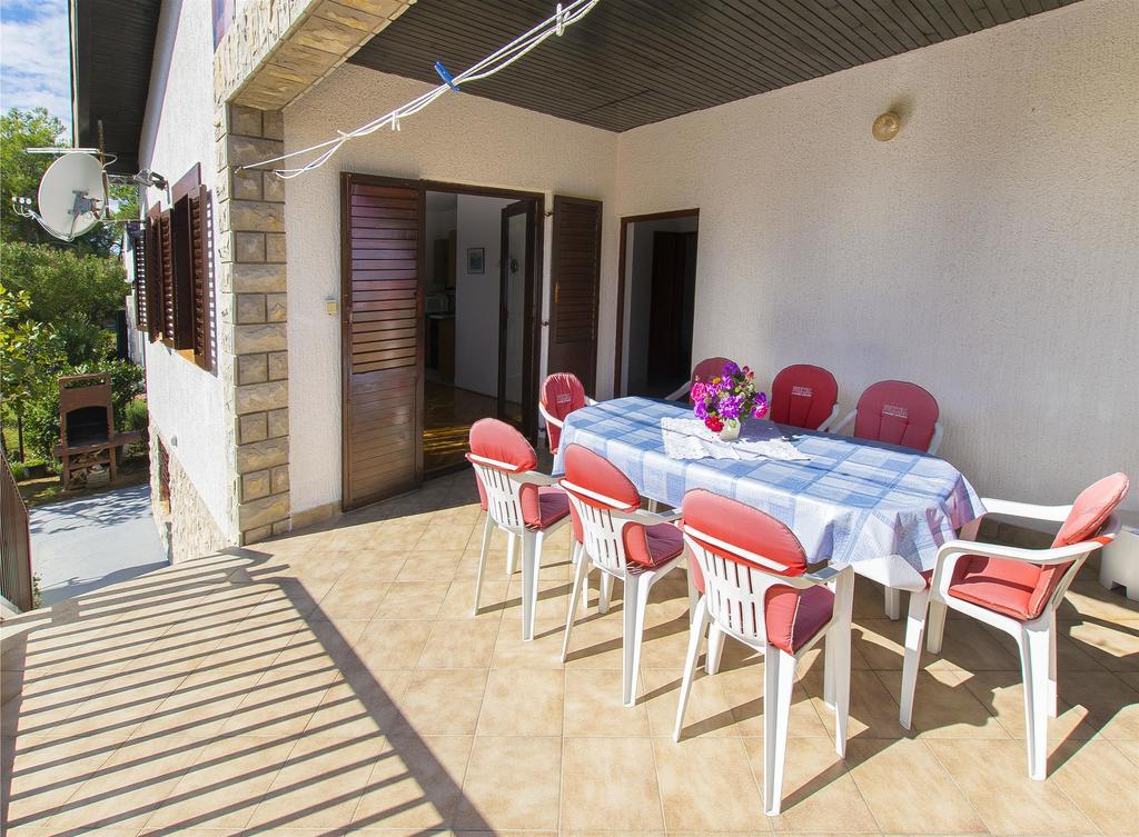 נין Apartment Danica מראה חיצוני תמונה